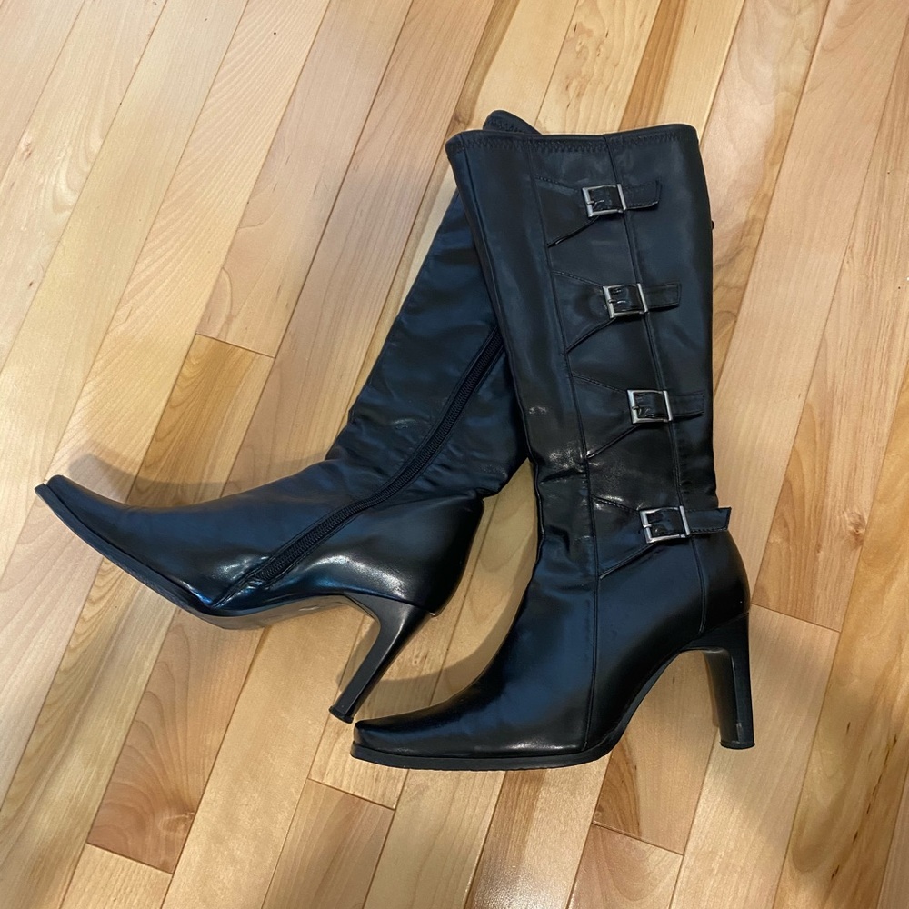 Black heels